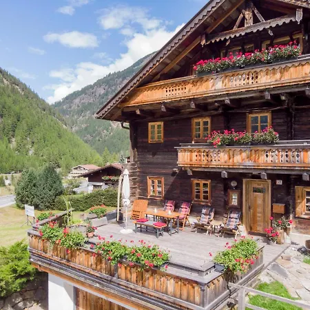 Beim Holzschnitzer-2 Sölden