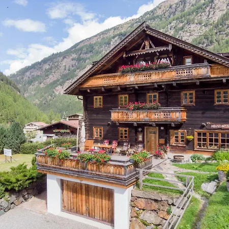 Daire Beim Holzschnitzer-2 By Interhome *