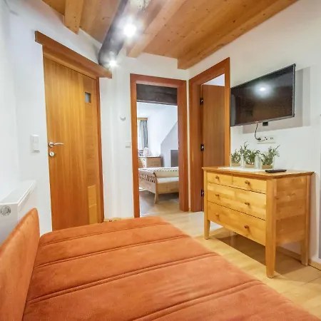 アパート Beim Holzschnitzer-2 By Interhome