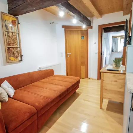 Apartment Beim Holzschnitzer-2 By Interhome *